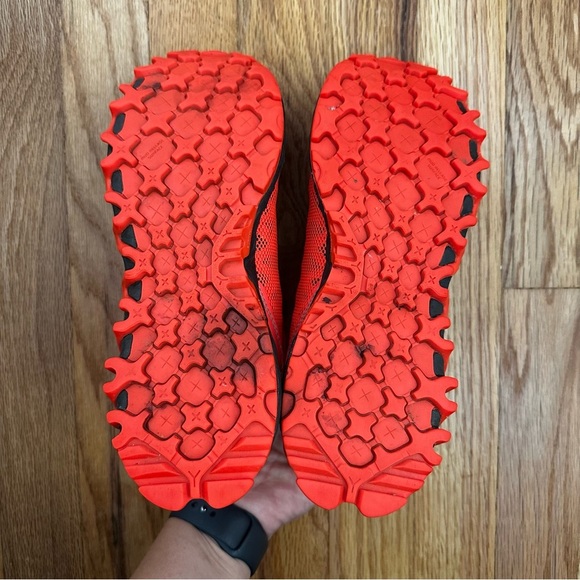 Adidas Vigor TR 4 Ortholite Unisex Neon Orange Running Sneakers Size 5 - Picture 8 of 9